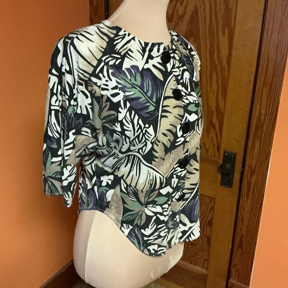 Vintage 80s Tropical vibes shirt - Picture 9 of 12
